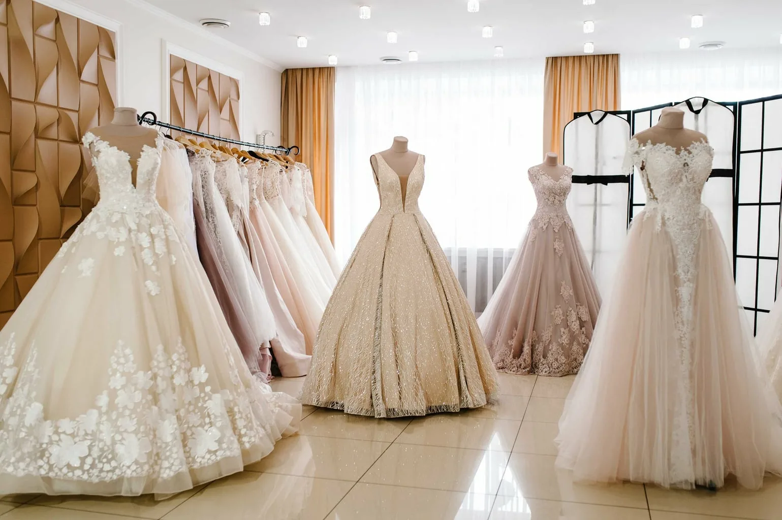 Elegant Dress Rentals for Every Occasion